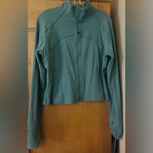 Lululemon Cropped Define Jacket - Ladies 14